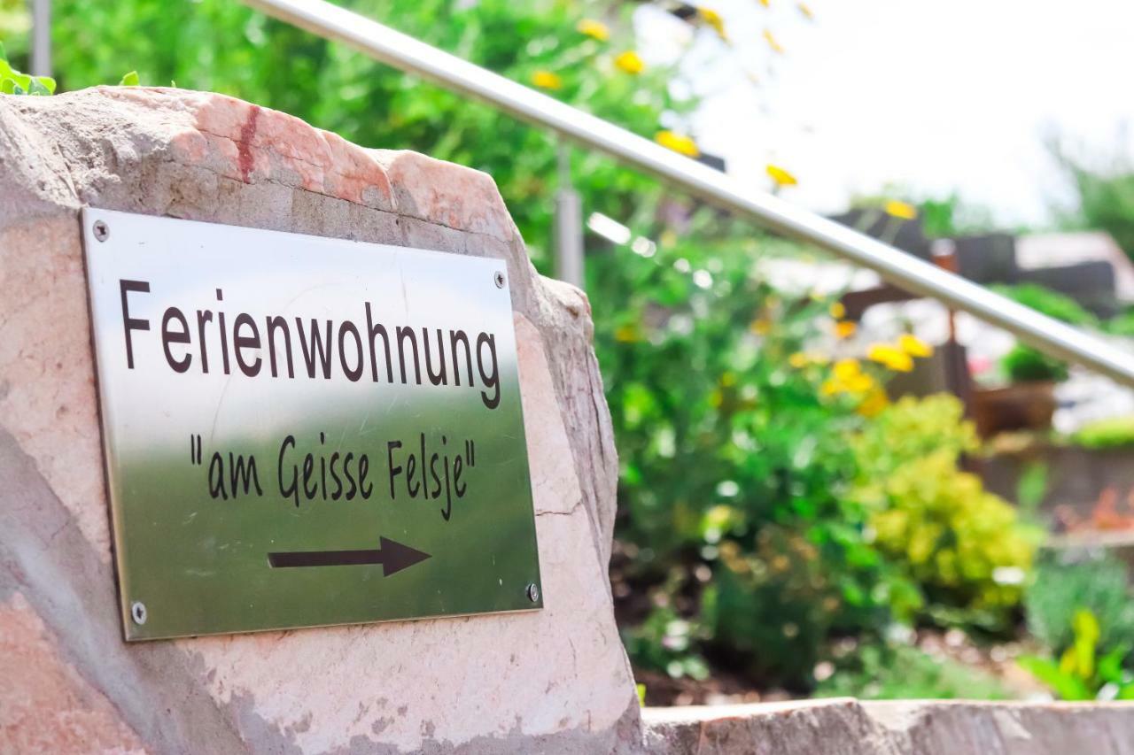 Ferienwohnung"Am Geisse Felsje" Kirkel Экстерьер фото